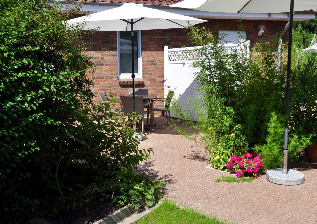 Ferienhaus Pension Sonnenblume Elmenhorst/Lichtenhagen Dış mekan fotoğraf